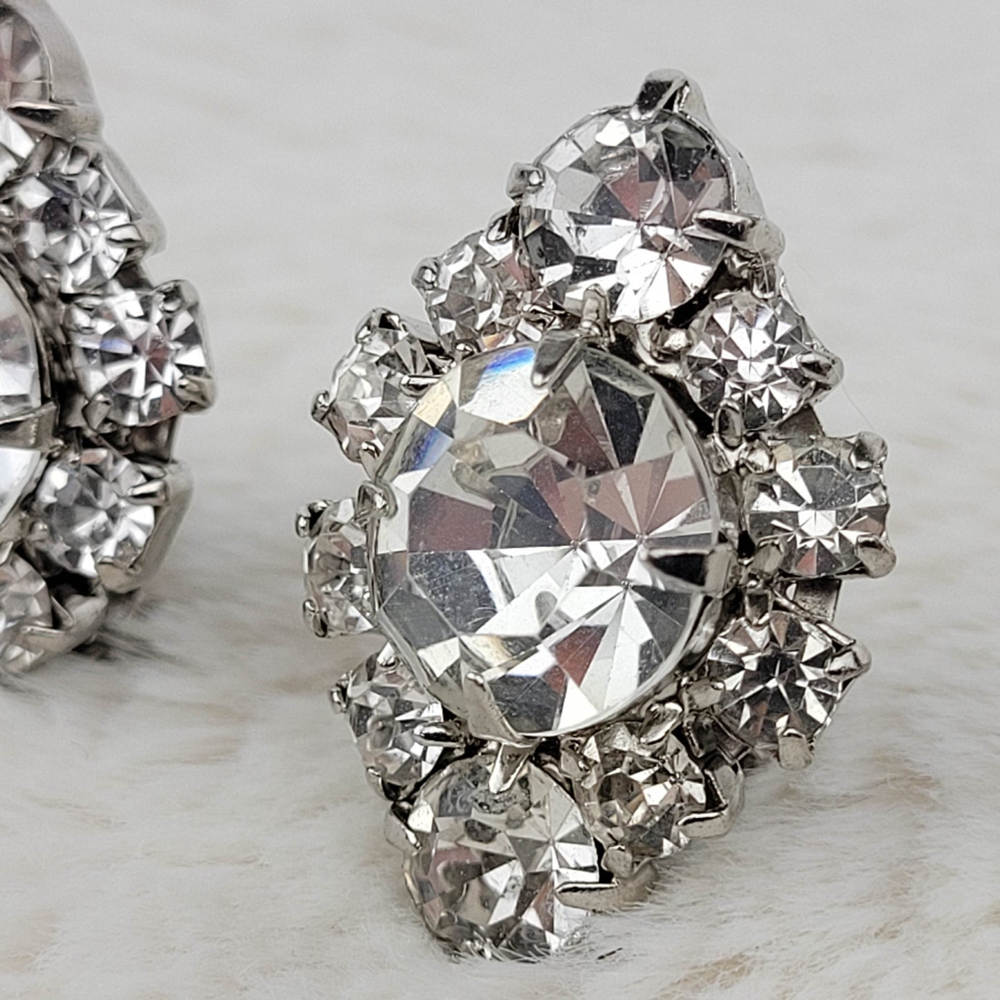 1950's Clear Rhinestone Star Clip Earrings