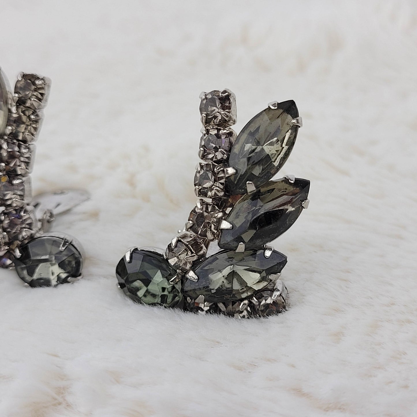 1950's Smokey Gray Rhinestone Spray Clip Earrings