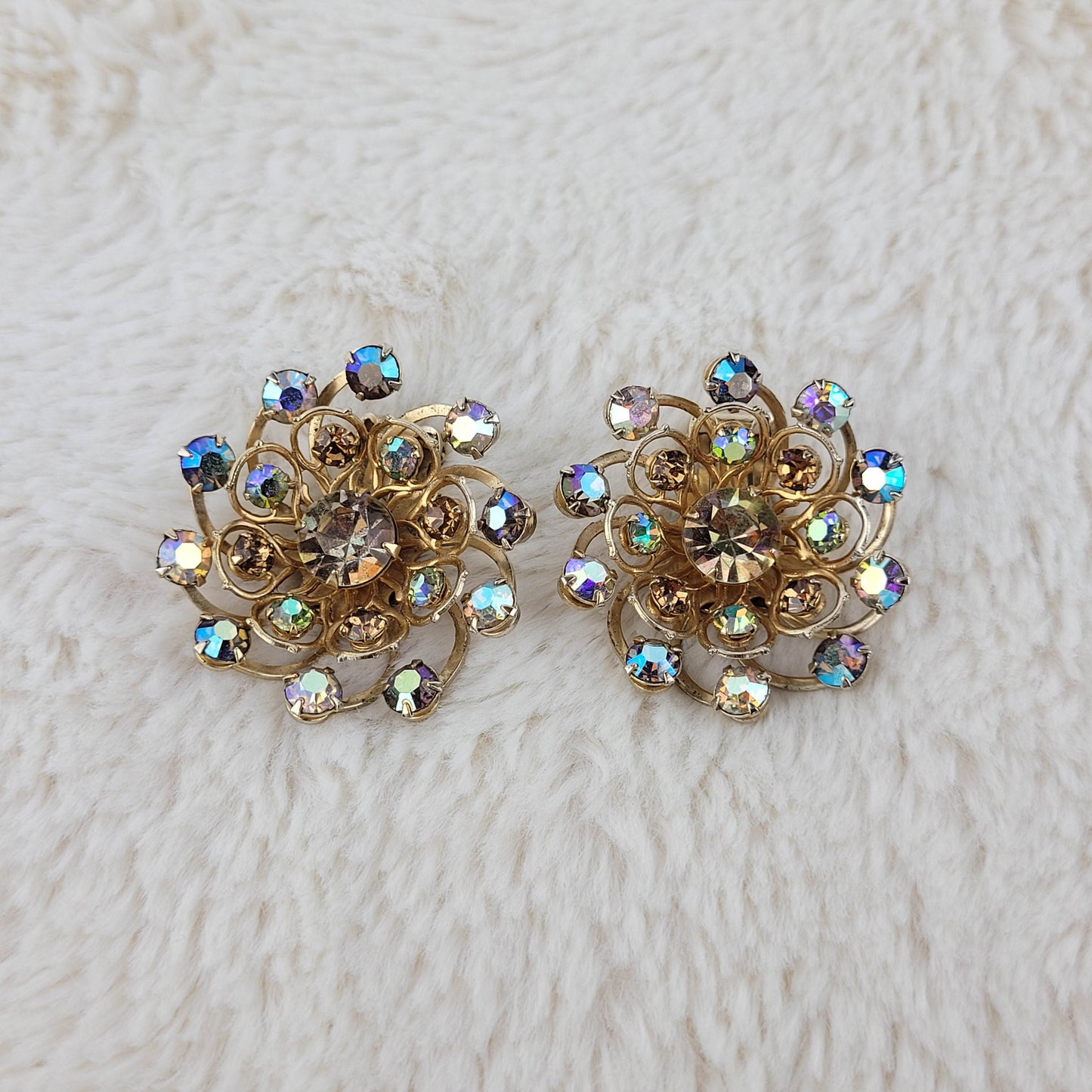 1950's Aurora Borealis Rhinestone Circle Clip Earrings