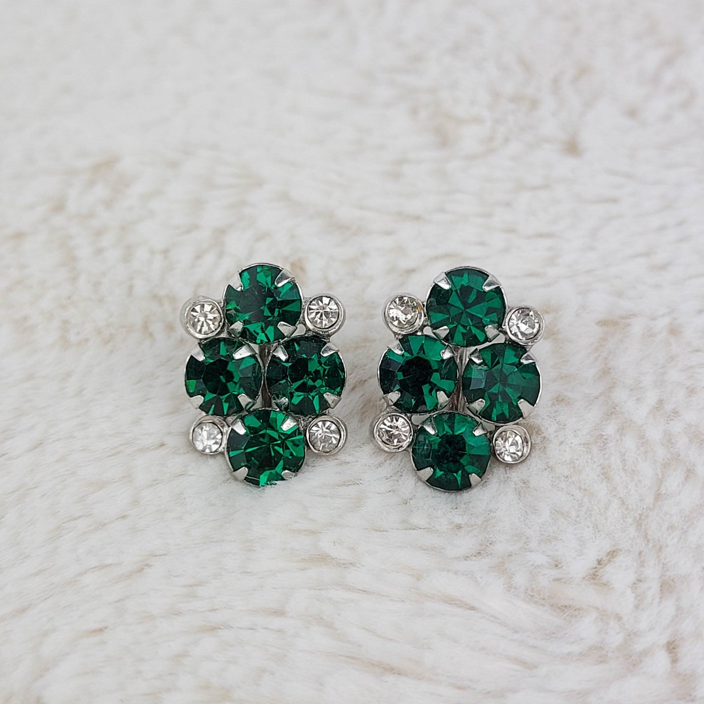 1940's Green Rhinestone Cluster Screwback Earrings