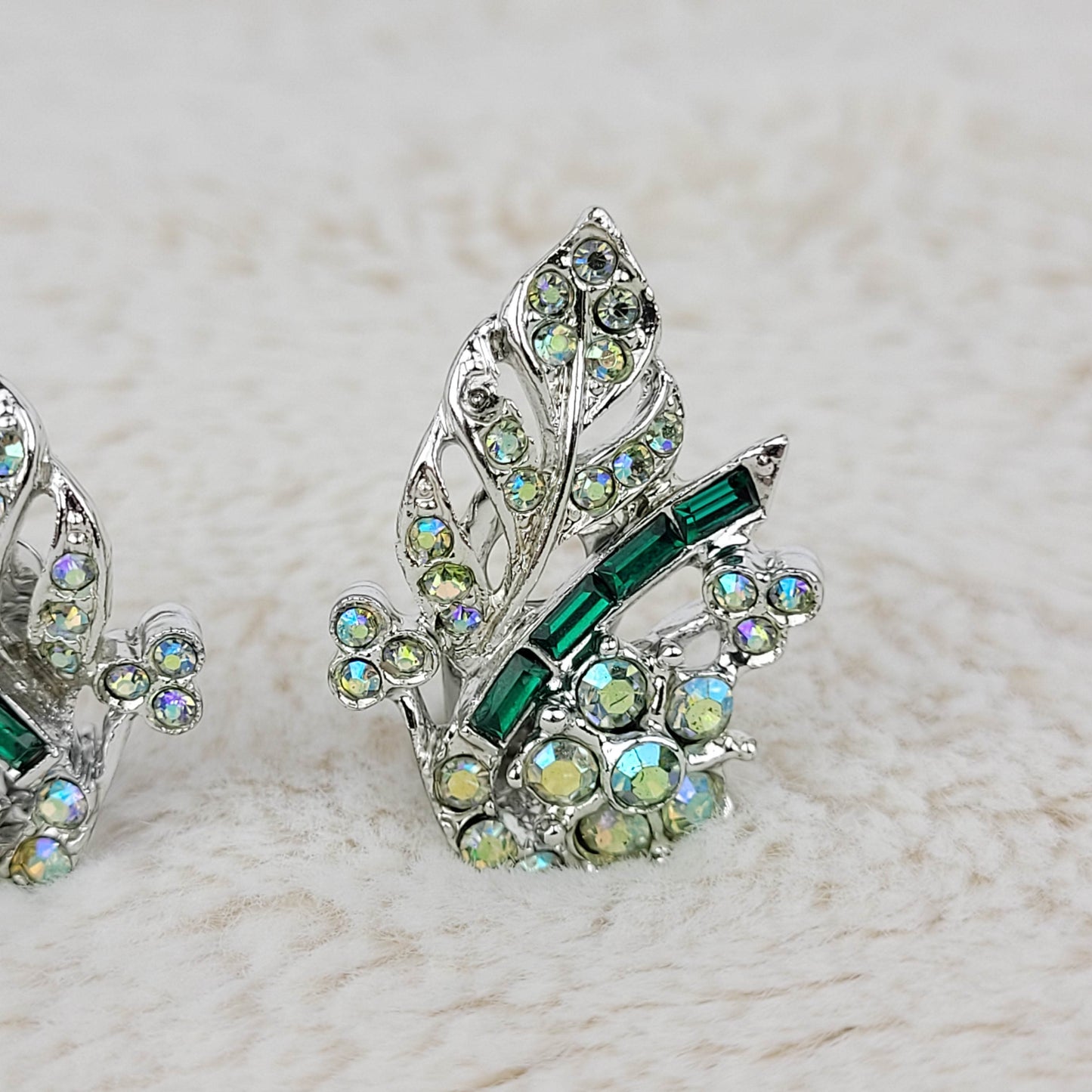 1950's Green Rhinestone and Aurora Borealis Cluster Leaf Clip Earrings