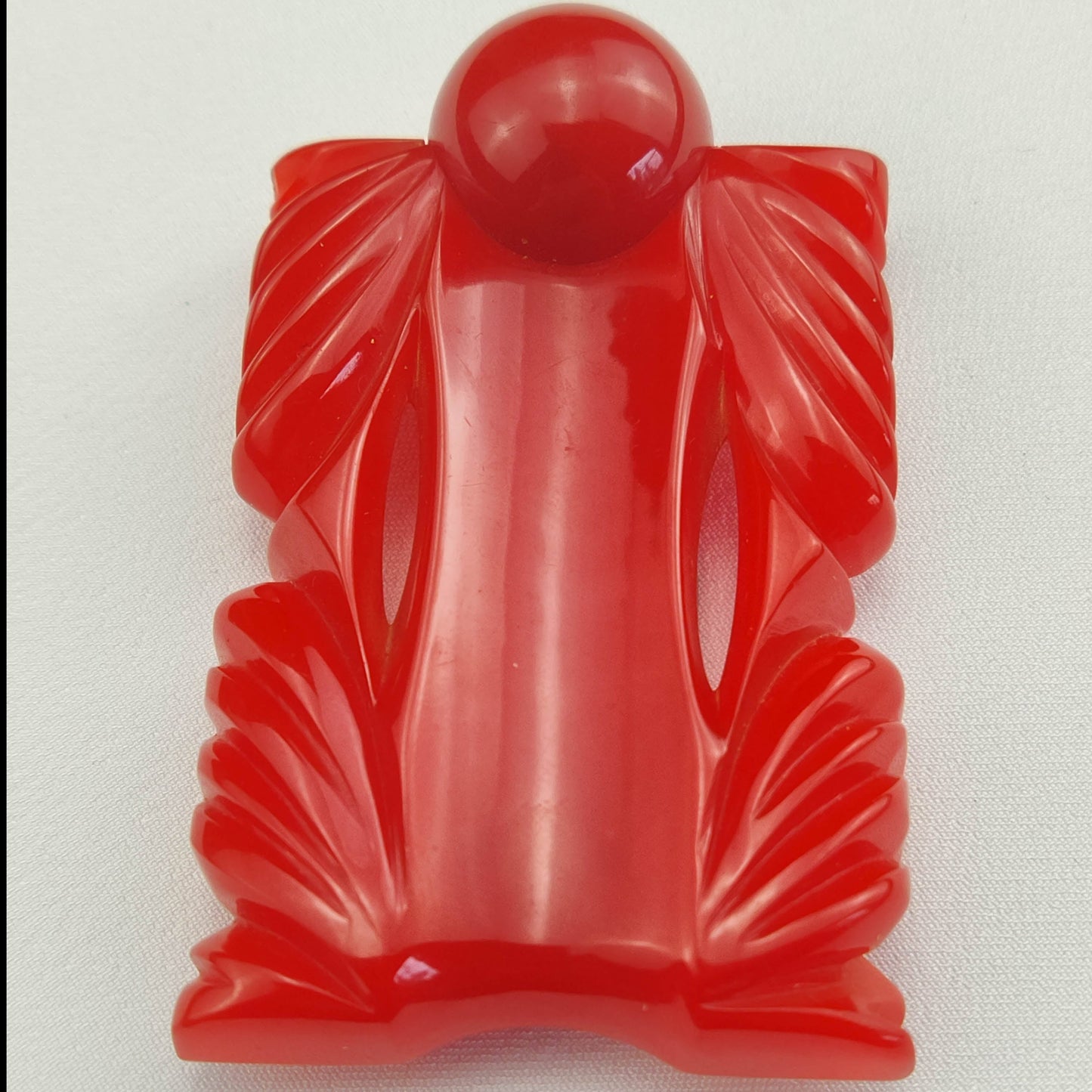 1920's Red Bakelite Large Fur Clip