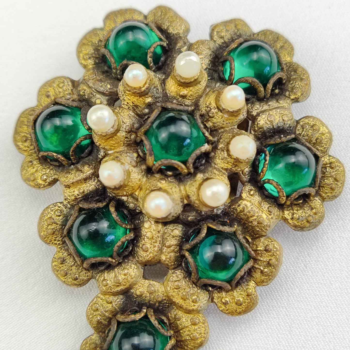 1930's Gold Metal with Green Rhinestones and Pearls Fur Clip