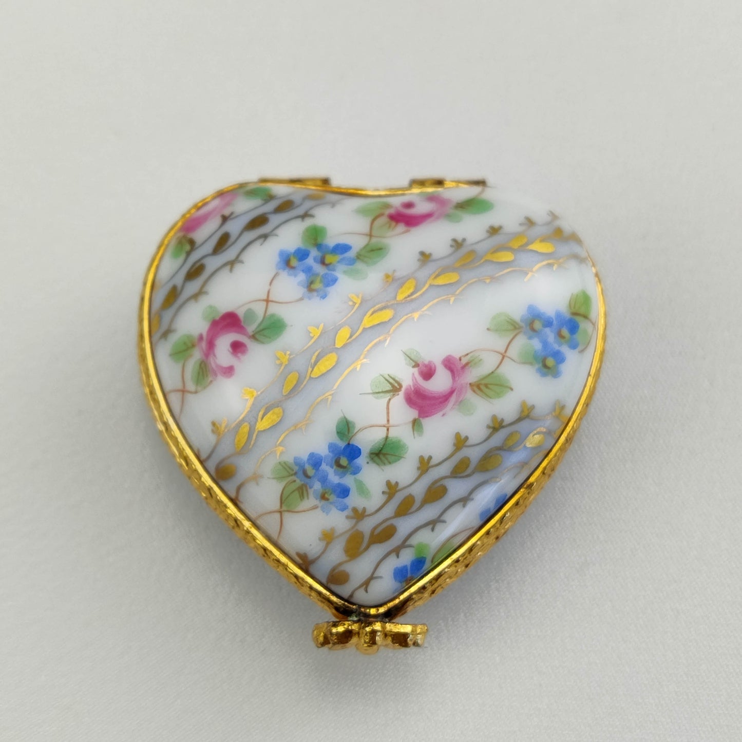 1970's French Hand Painted Heart Locket by Rochard Limoges