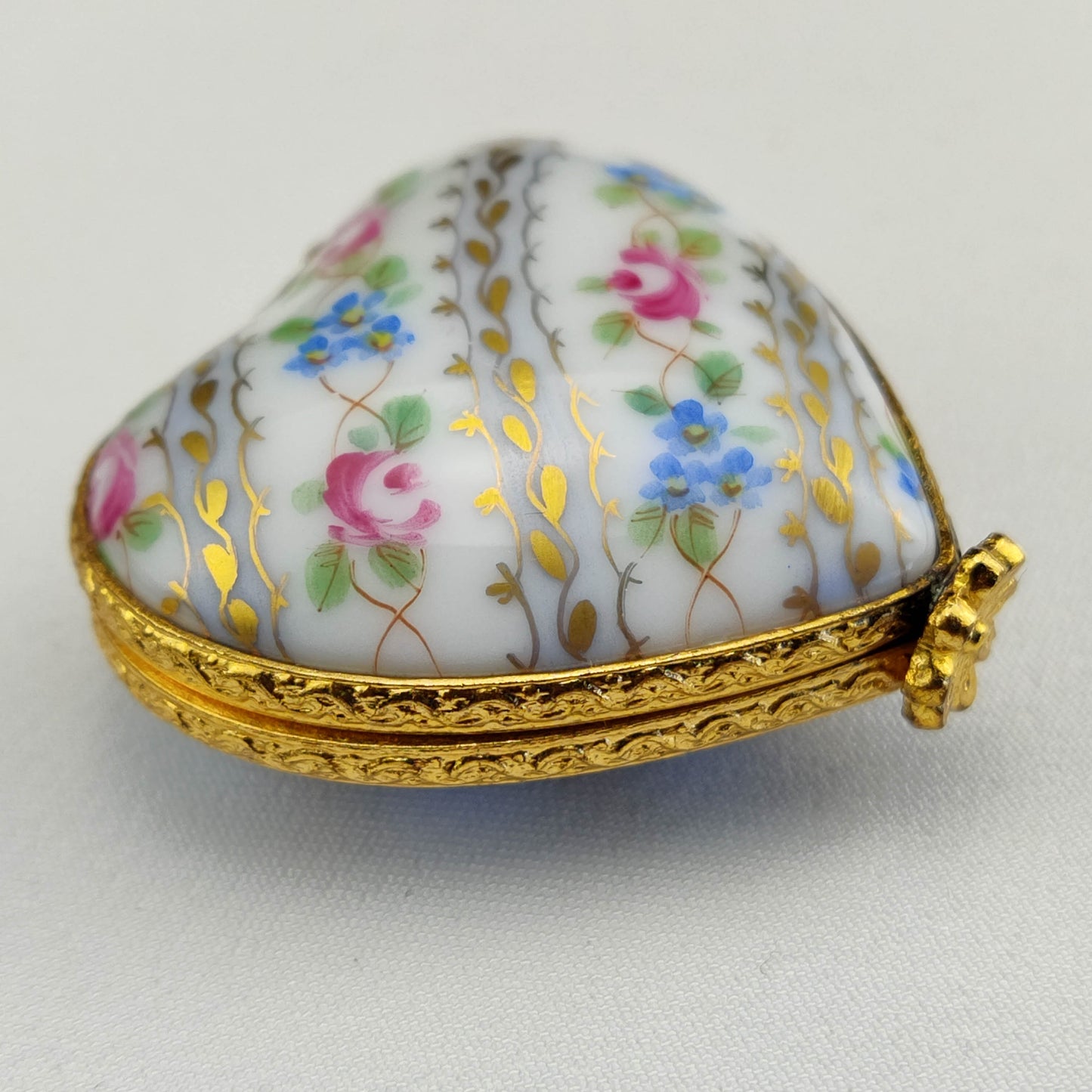 1970's French Hand Painted Heart Locket by Rochard Limoges