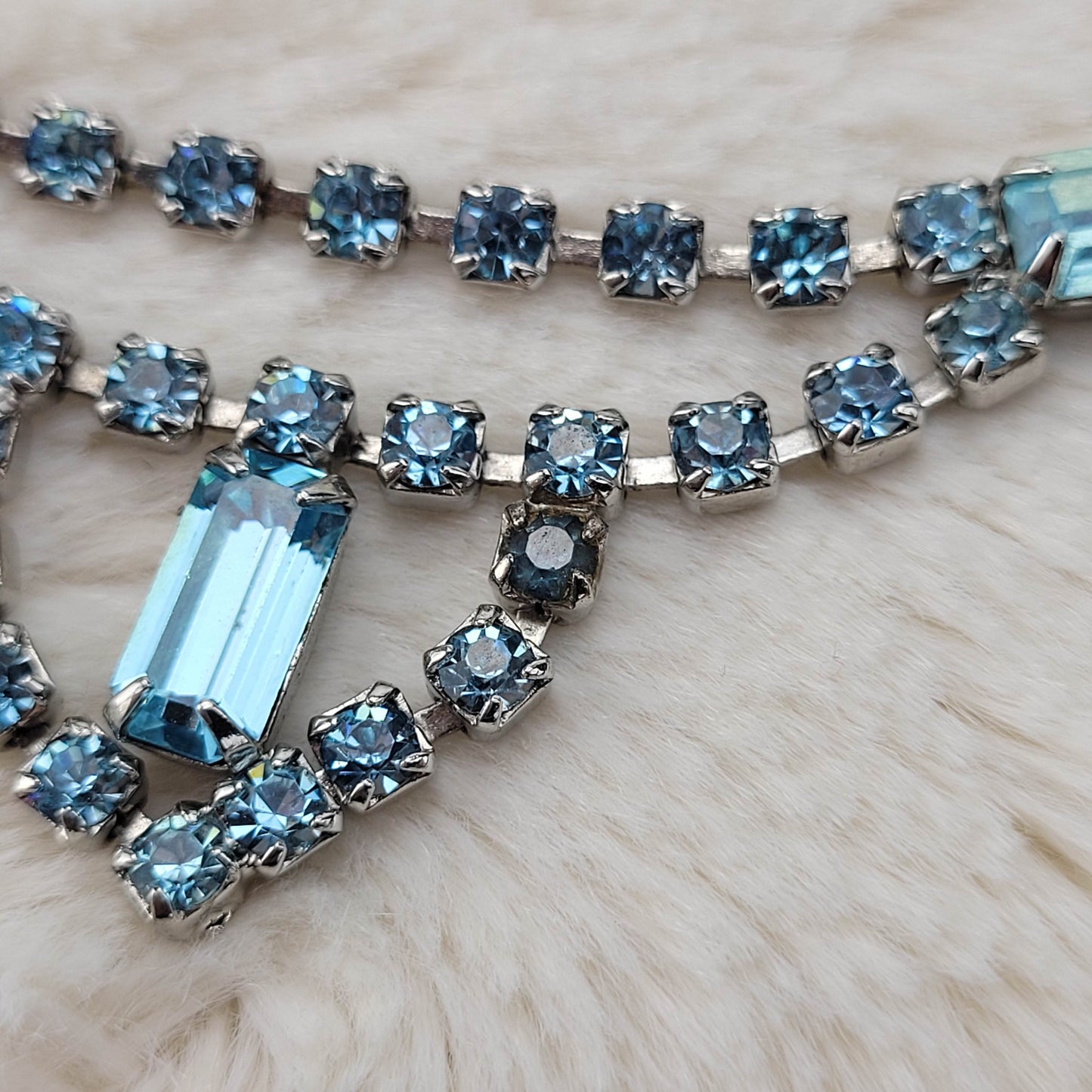 1950's Baby Blue Rhinestone V Pendant Necklace