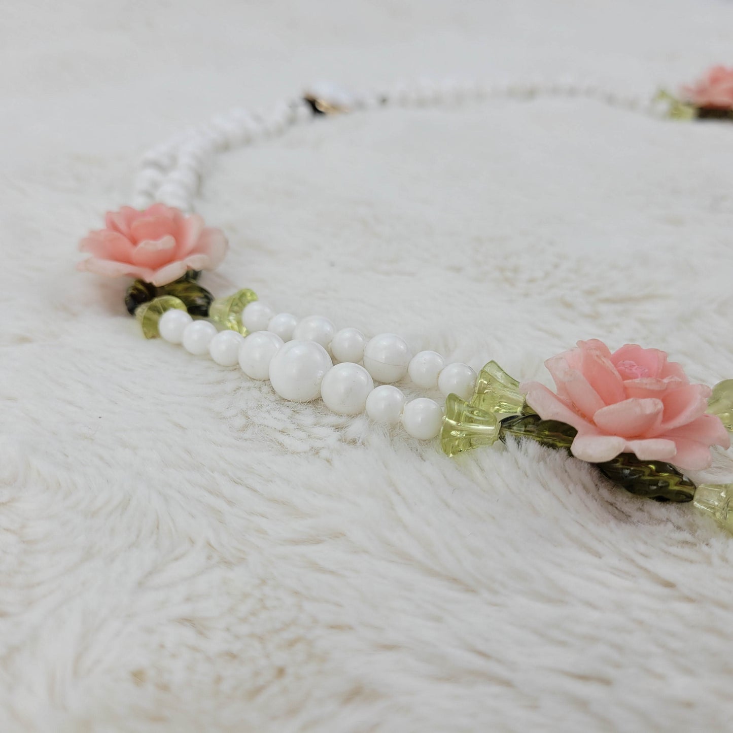 1930's White and Pink Long Flower Necklace from Germany