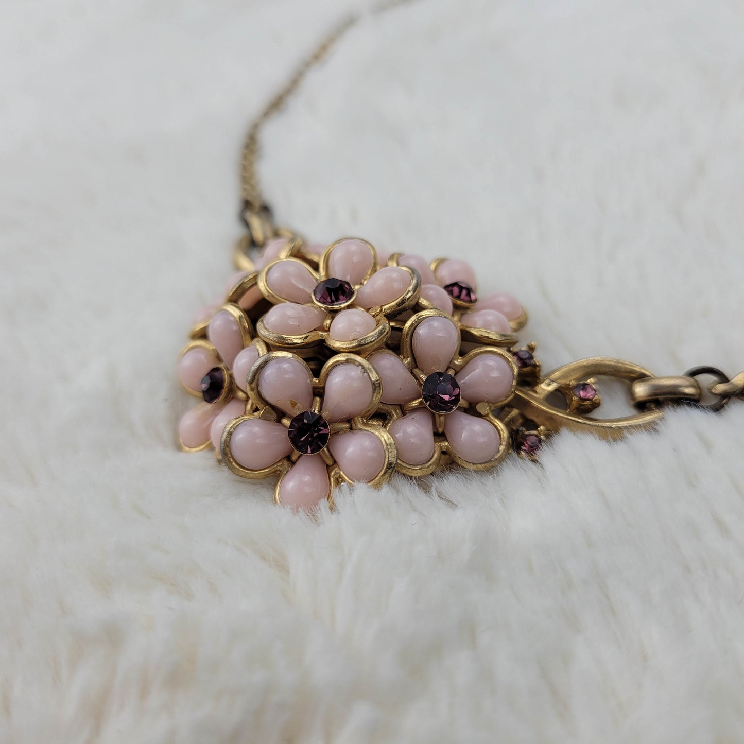 1950's Pink Bead and Gold Metal Tone Flower Necklace with Purple Rhinestone Centers