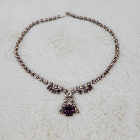 1950's Single Row Purple Rhinestone Rhinestone Pendant Necklace