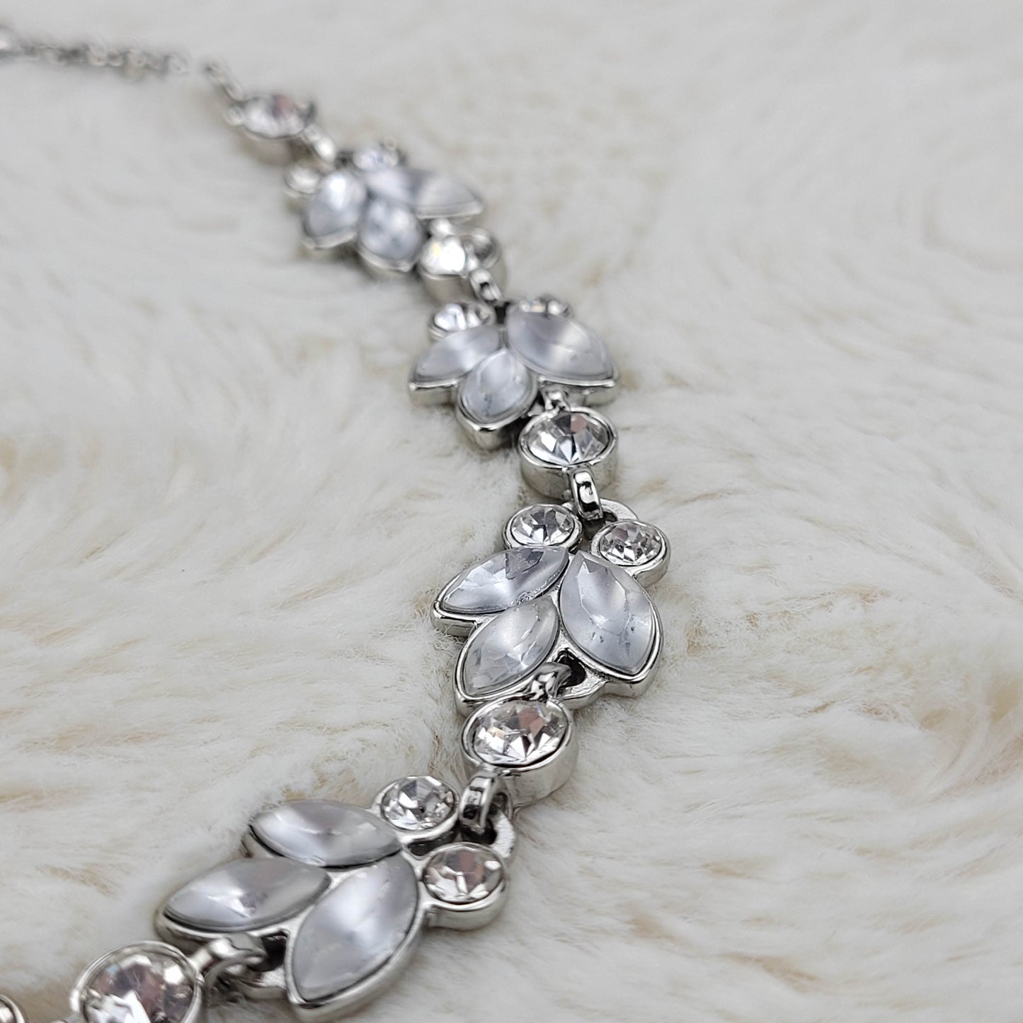 1950's Rhinestone and Frost Bead Leaf Chain Necklace