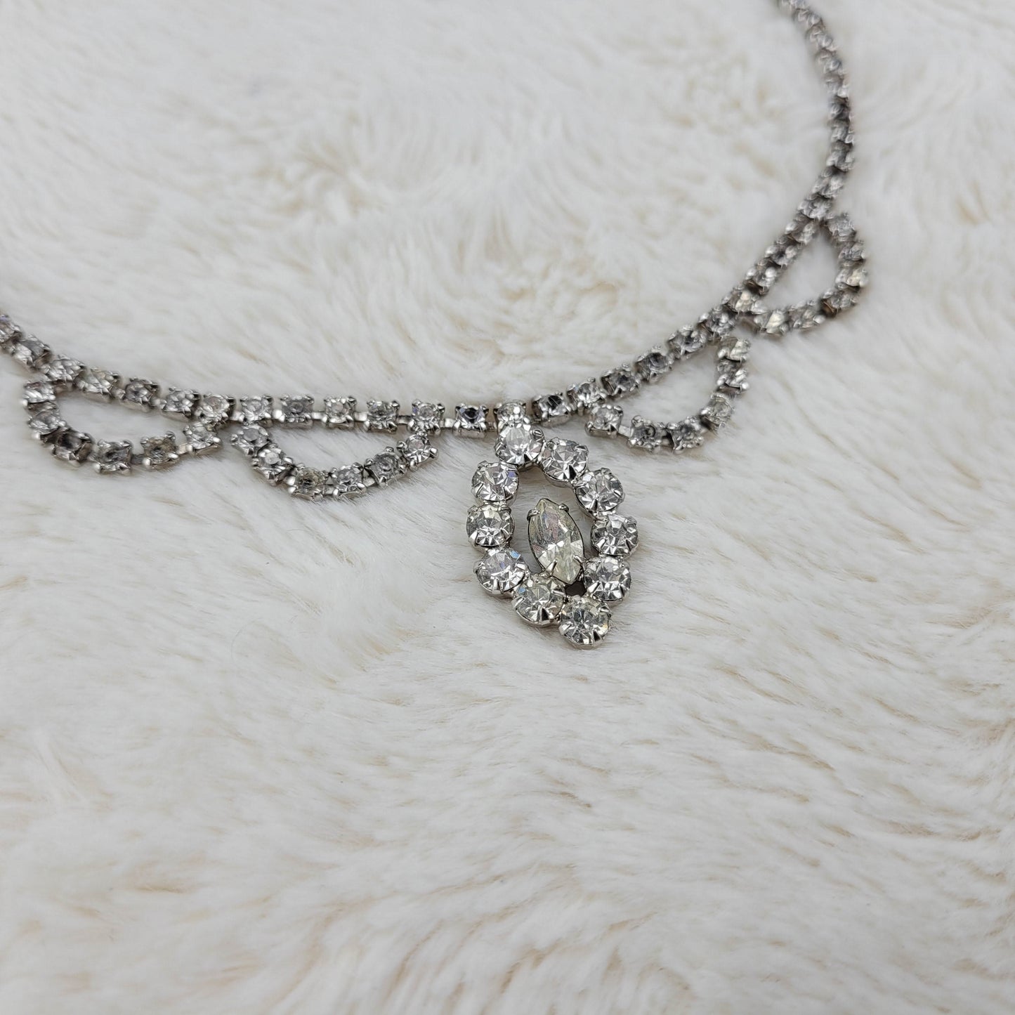 1950's Clear Rhinestone Loop Necklace with a Center Pendant