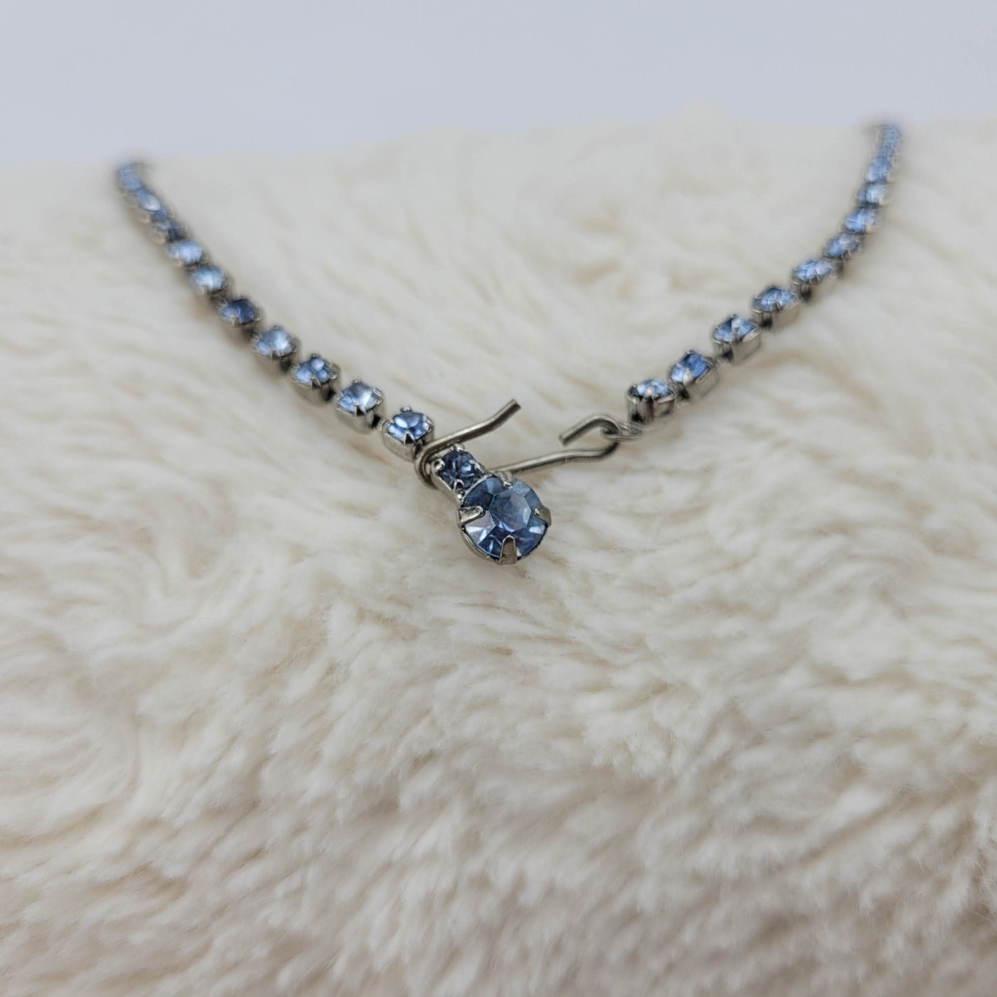 1950's Ice Blue Rhinestone Scallop Drop Necklace