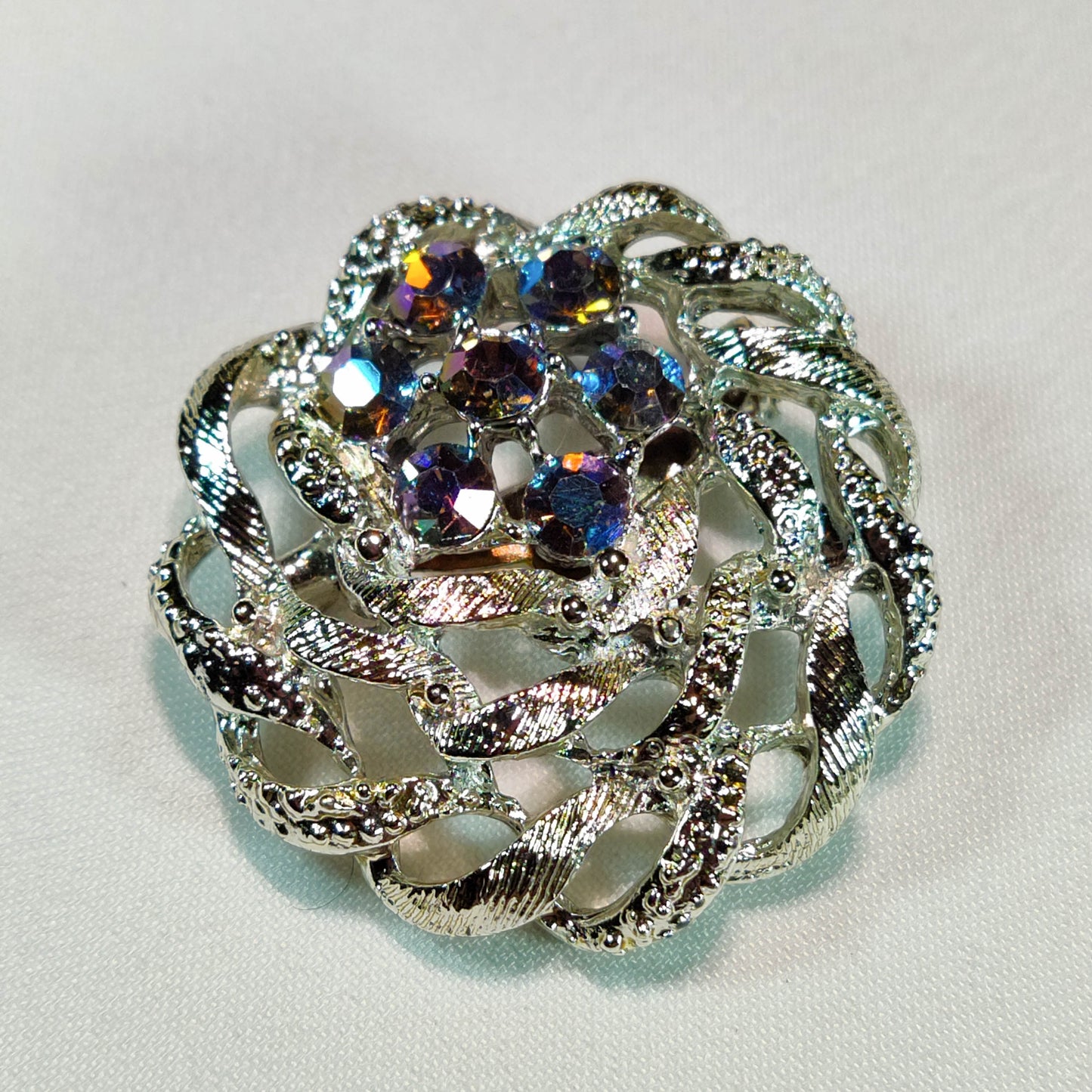 1950's Circle Pin with Blue Aurora Borealis Rhinestones