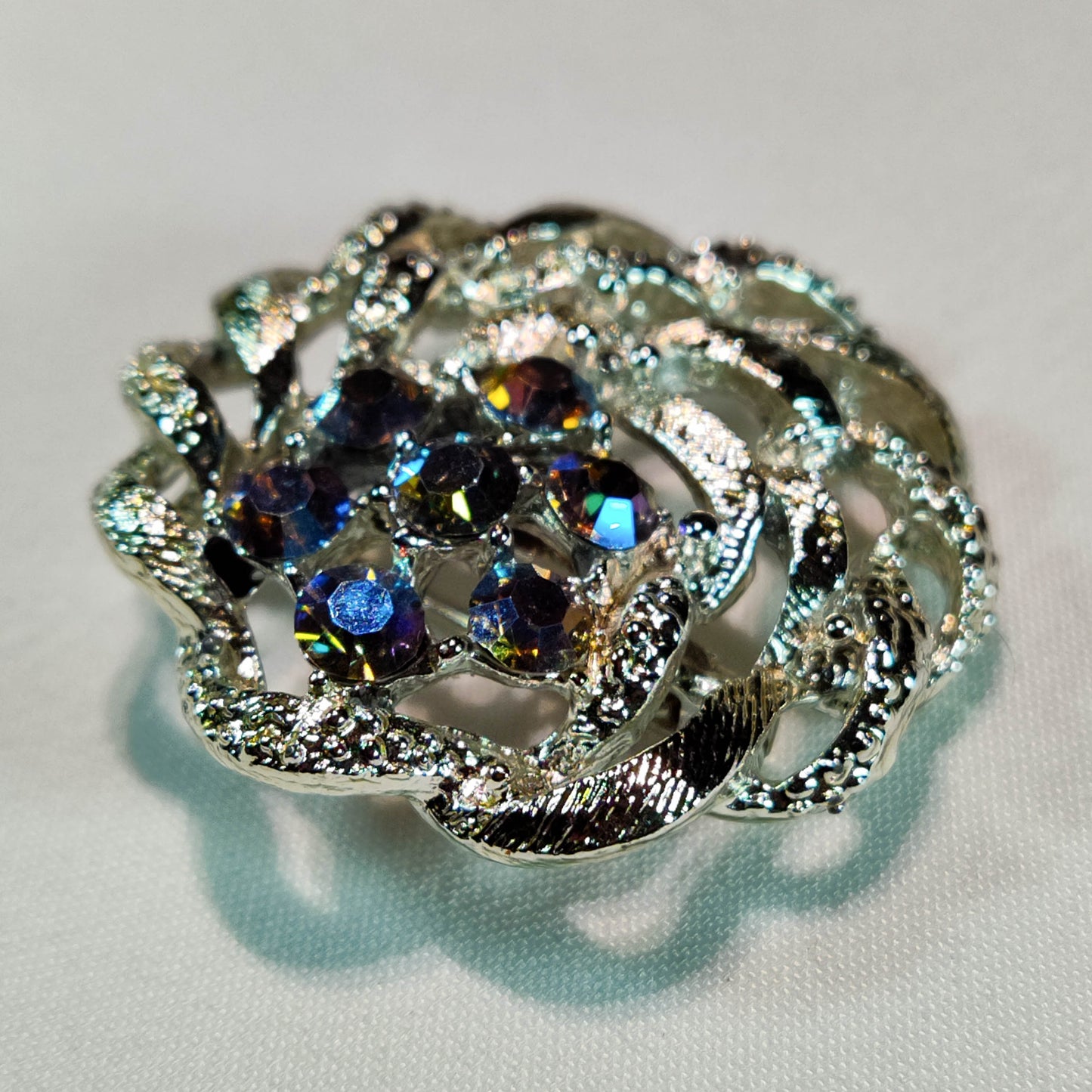 1950's Circle Pin with Blue Aurora Borealis Rhinestones