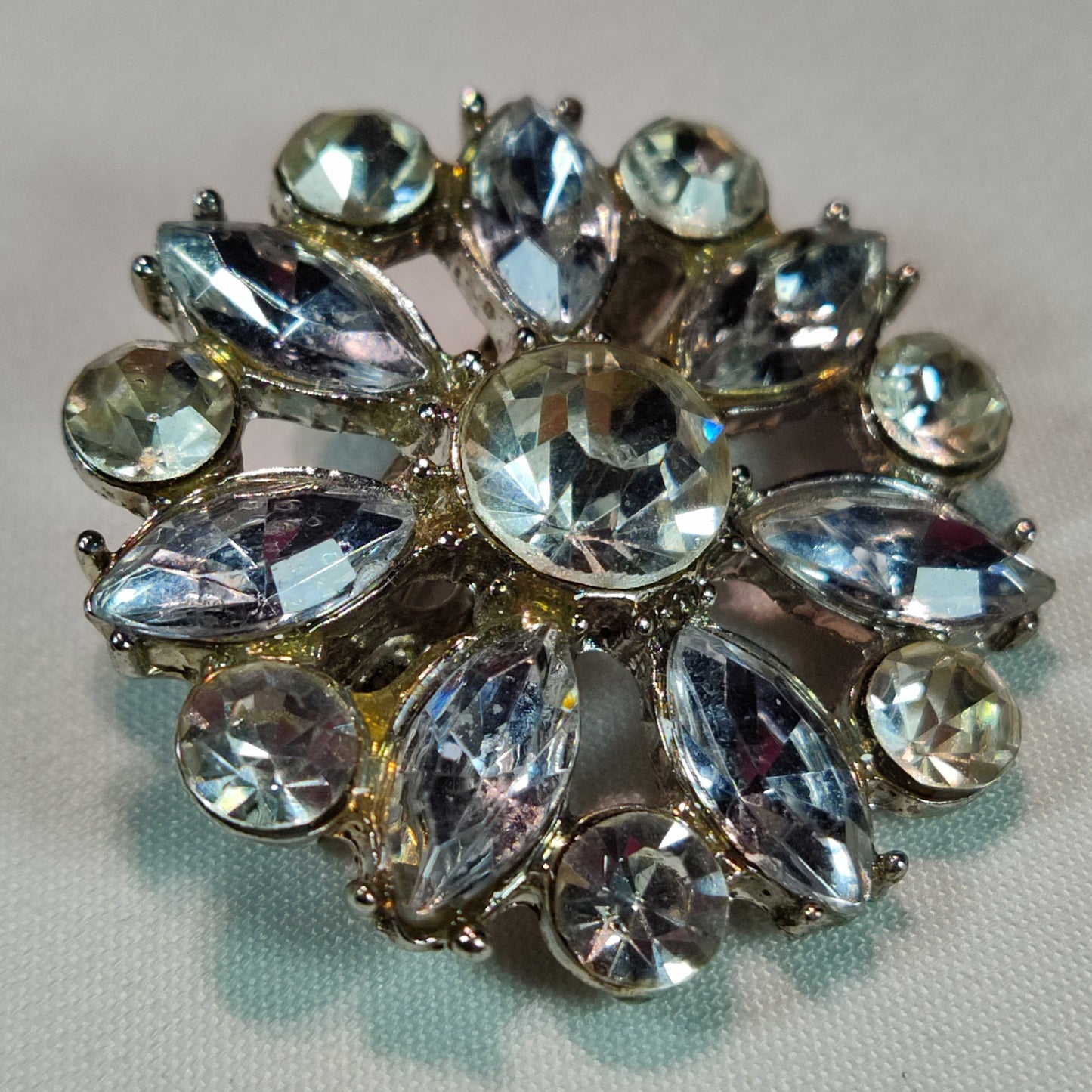 1950's Clear Rhinestone Circular Starburst Pin