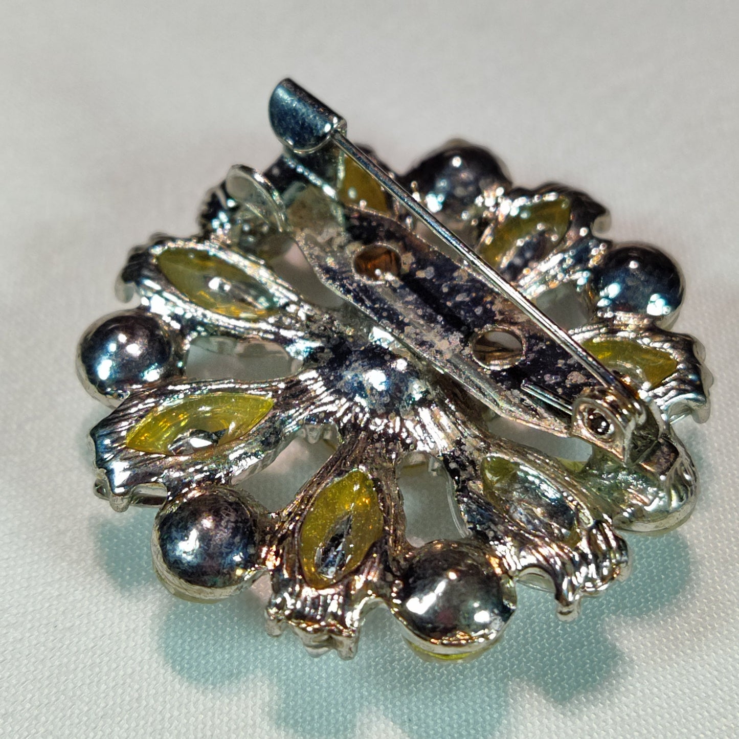 1950's Clear Rhinestone Circular Starburst Pin