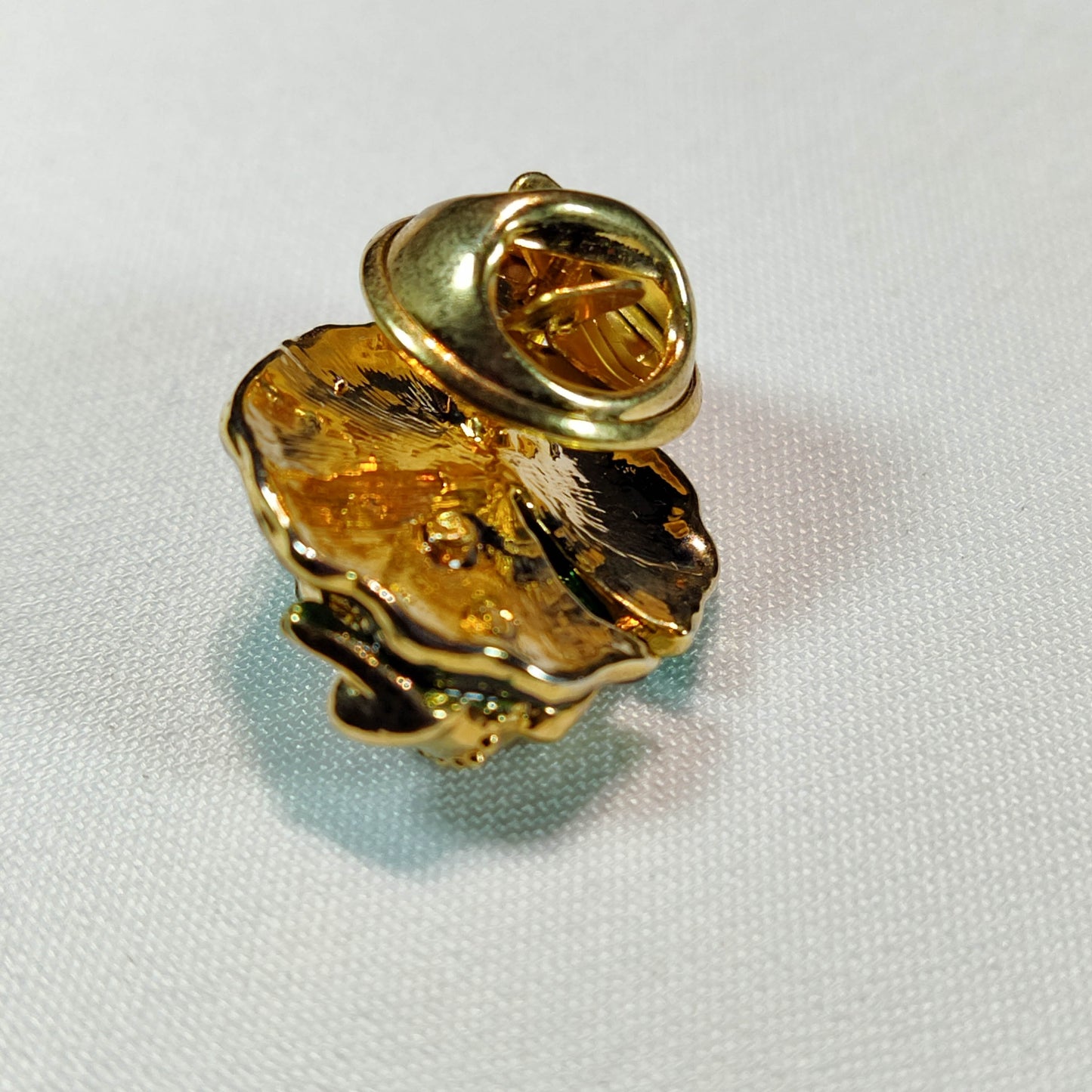 1950's Gold Frog on a Lilli Pad Tie Tack