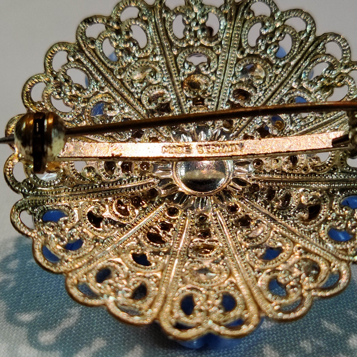 1940's Blue Flower and Aurora Borealis Rhinestone Dome Pin