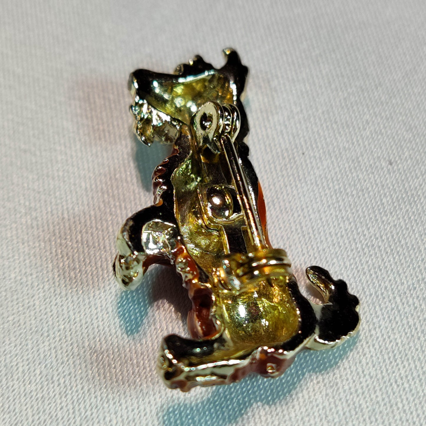 1950's Light Brown Enamel Terrier Pin