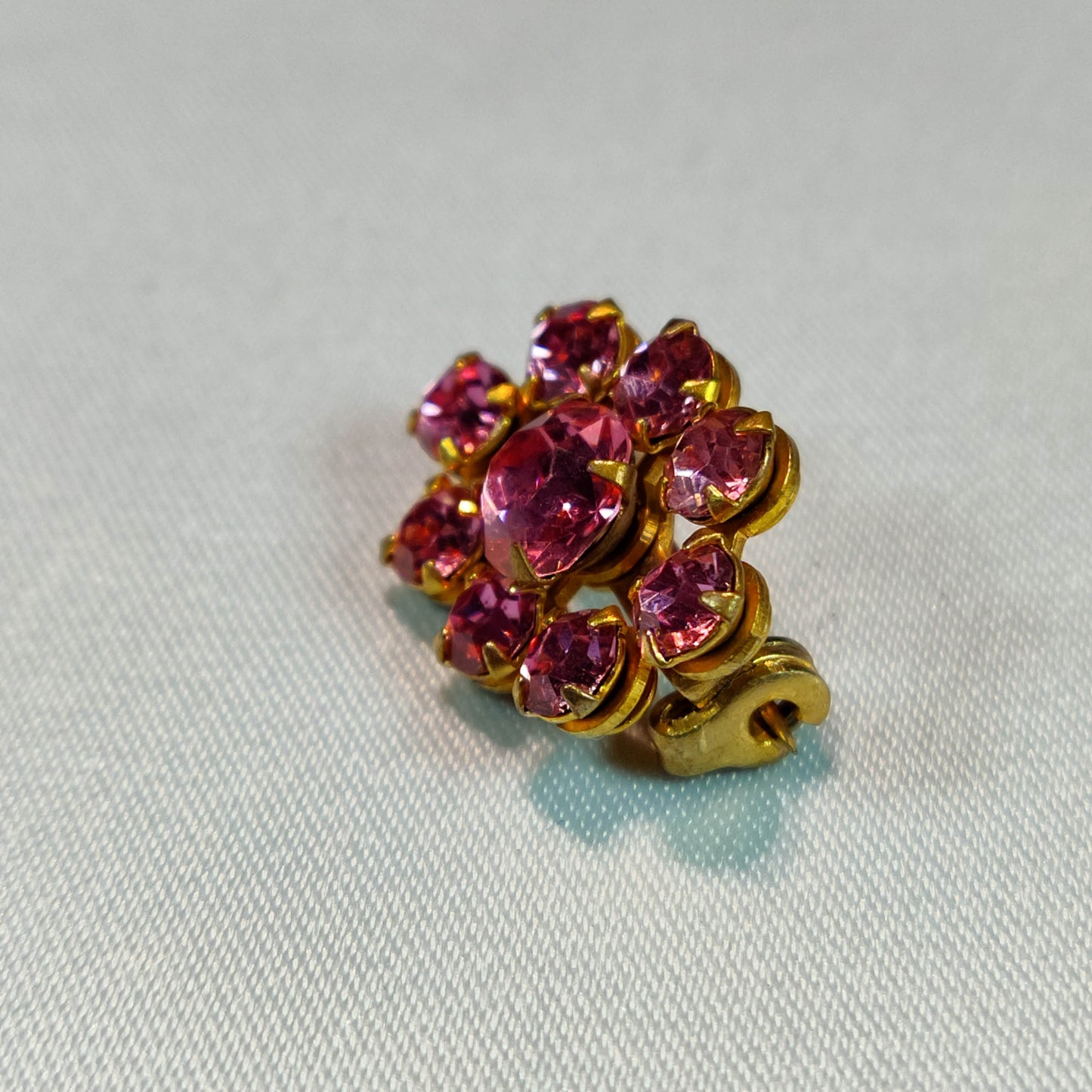 1950's Pink Rhinestone Oval Pin