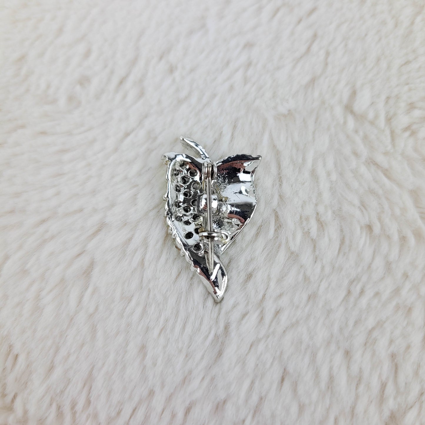 1950's Silver Metal and Aurora Borealis Rhinestone Leaf Pin