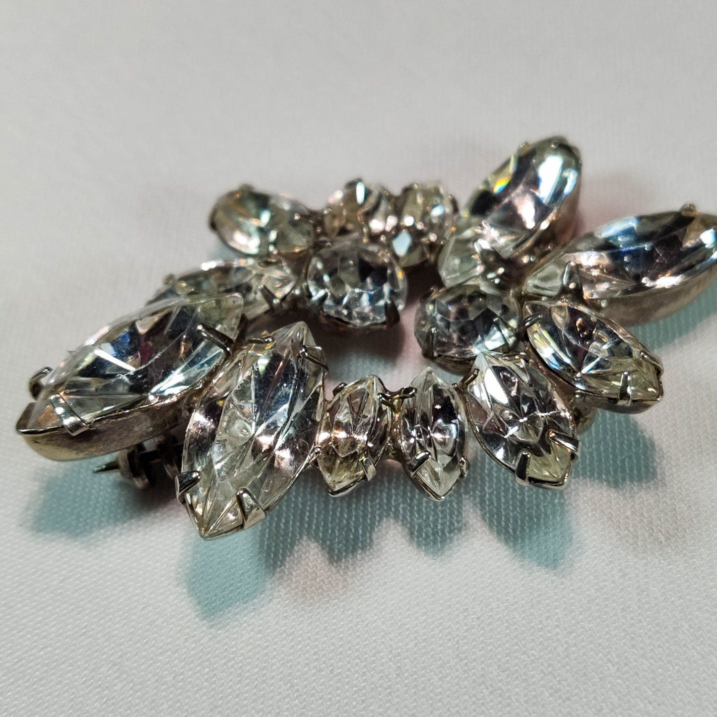 1950's Clear Rhinestone Cluster Pin